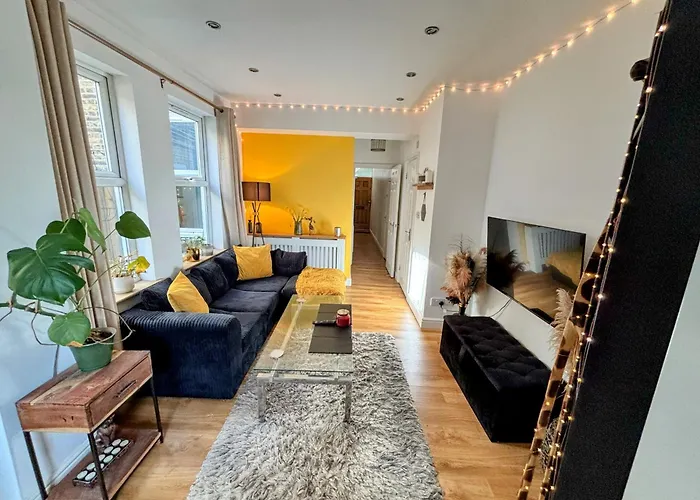 2 Bdr Apt 20Mins To Oxford Circus - Central London
